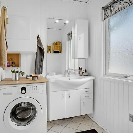 3 Bedroom In Holiday home Hejls