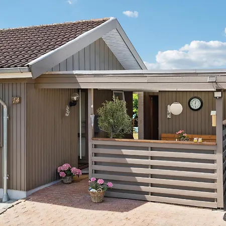 Ferienhaus 3 Bedroom In *