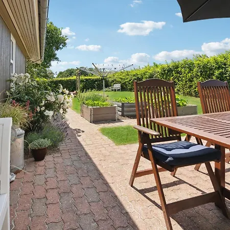 Ferienhaus 3 Bedroom In *