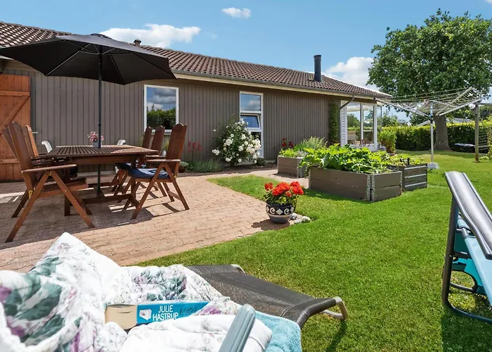 3 Bedroom In 別荘 Hejls
