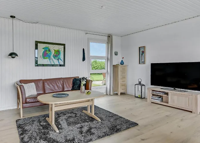 3 Bedroom In 別荘 Hejls